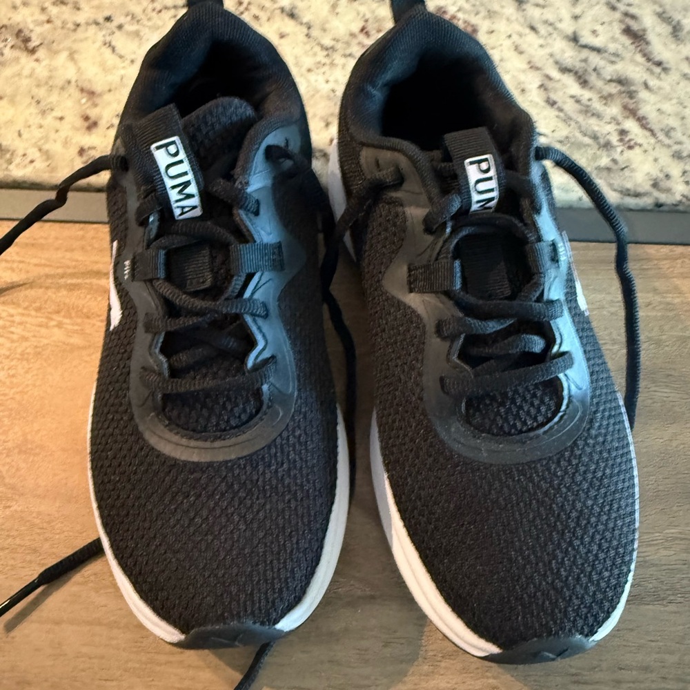 Puma Womens Black and White Mesh Trainers